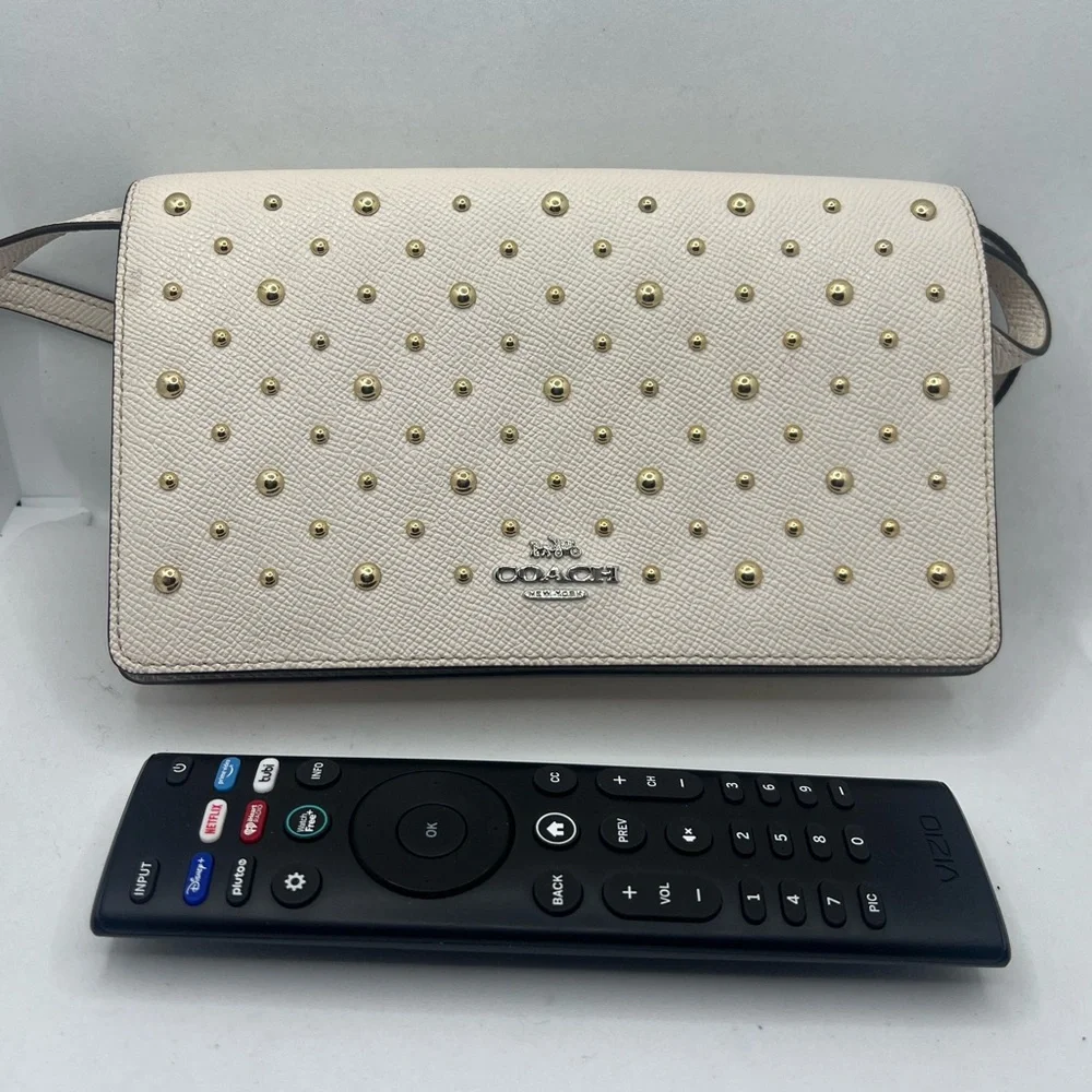 White COACH crossbody bag - Picture 2 of 8